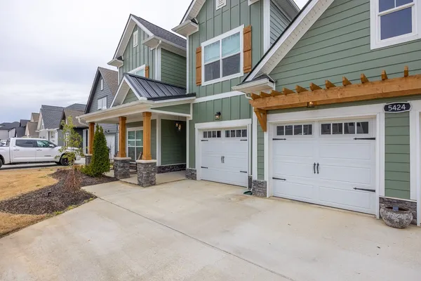 $5,000 | 5424 Bridgemore Boulevard, Murfreesboro, TN 37129