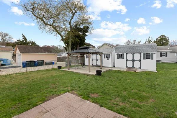 a house view with a garden