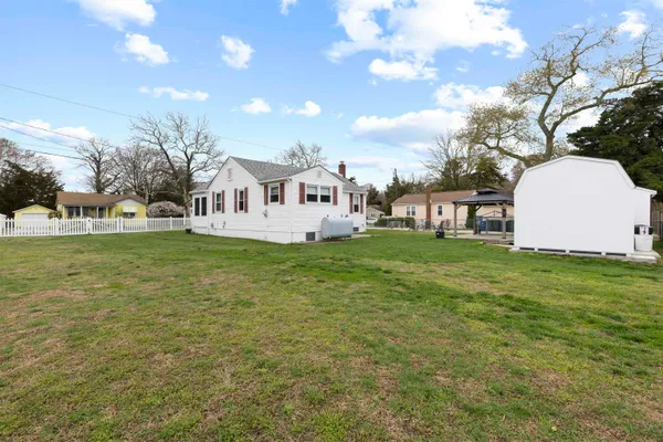 $362,000 | 105 South 8th Street, Del Haven, NJ 08251