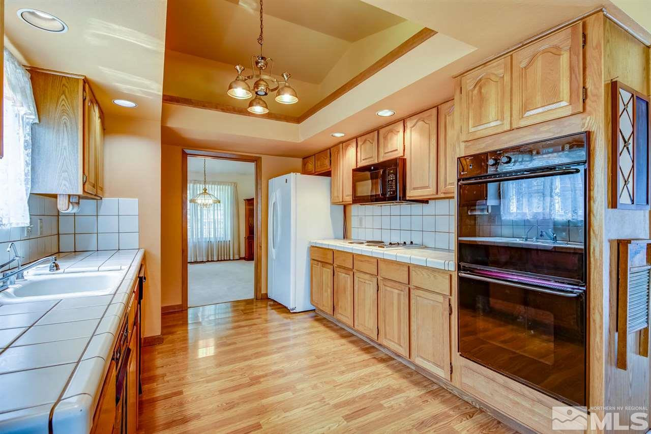 11125 Bondshire Drive Reno, NV 89511 - Photo 9 of 25 Photo 9