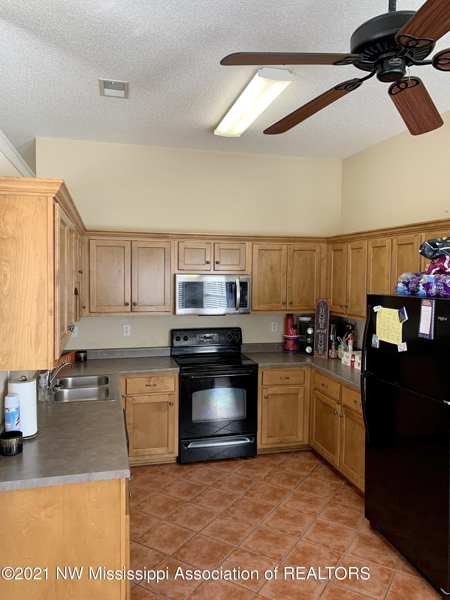 7087 Maple Grove Road Olive Branch, MS 38654 - Photo 7 of 16 IMG-5003