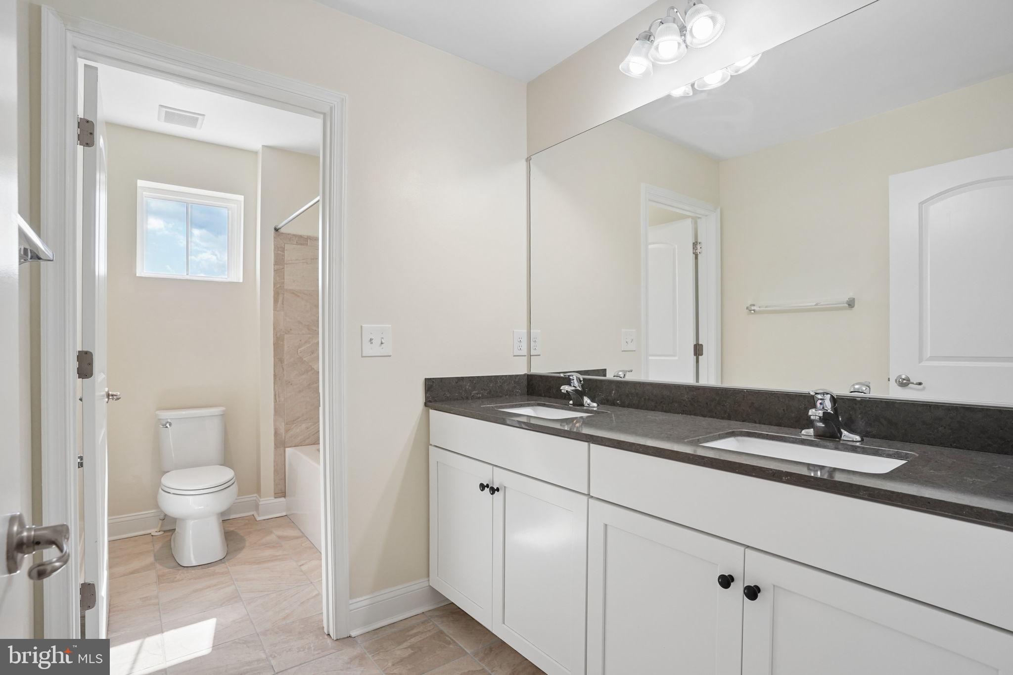 36808 Grove Estate Road Lewes, DE 19958 - Photo 21 of 47 1st Floor Primary Bath.