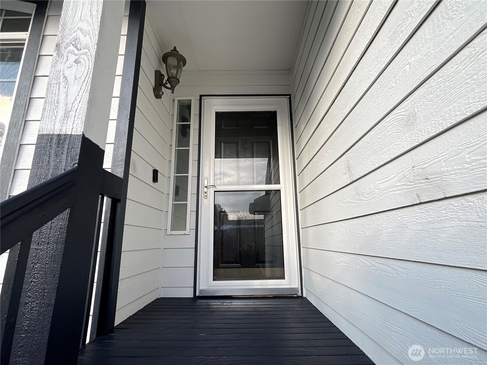 103 73rd Street Southwest Everett, WA 98203 - Photo 4 of 32