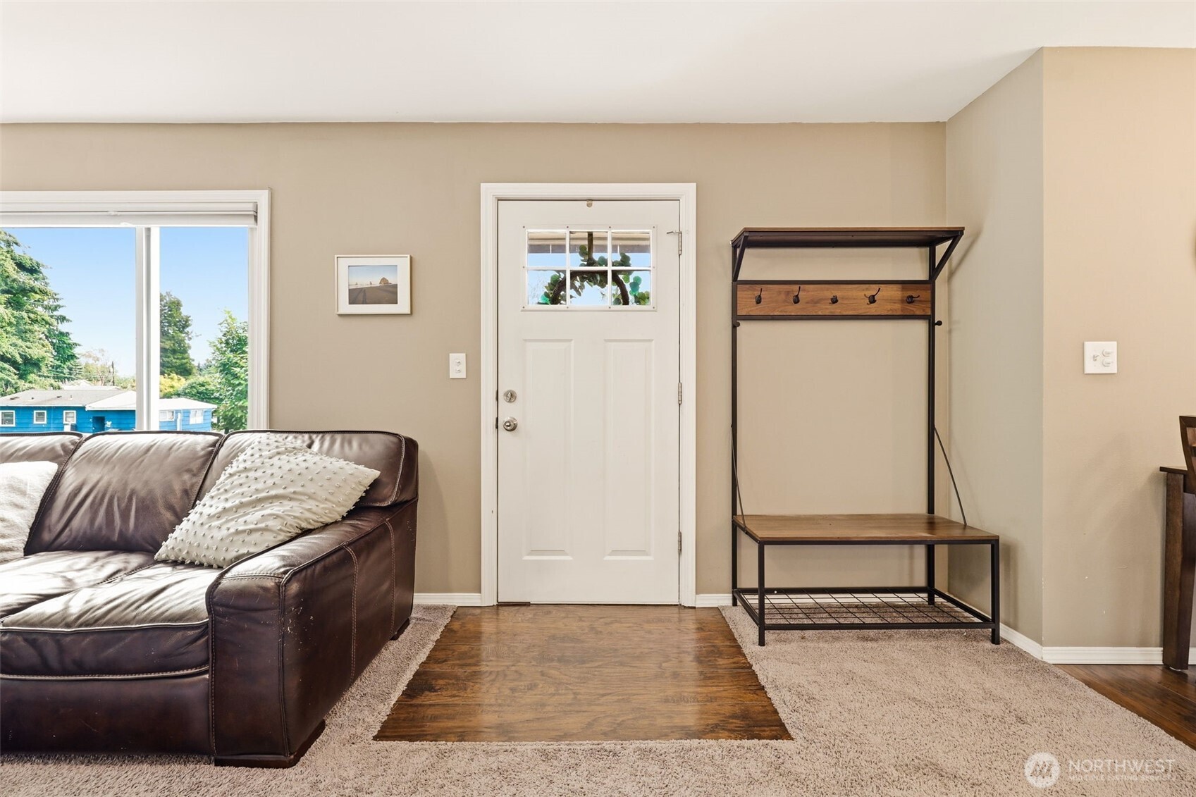 316 Southwest 124th Street Seattle, WA 98146 - Photo 4 of 37