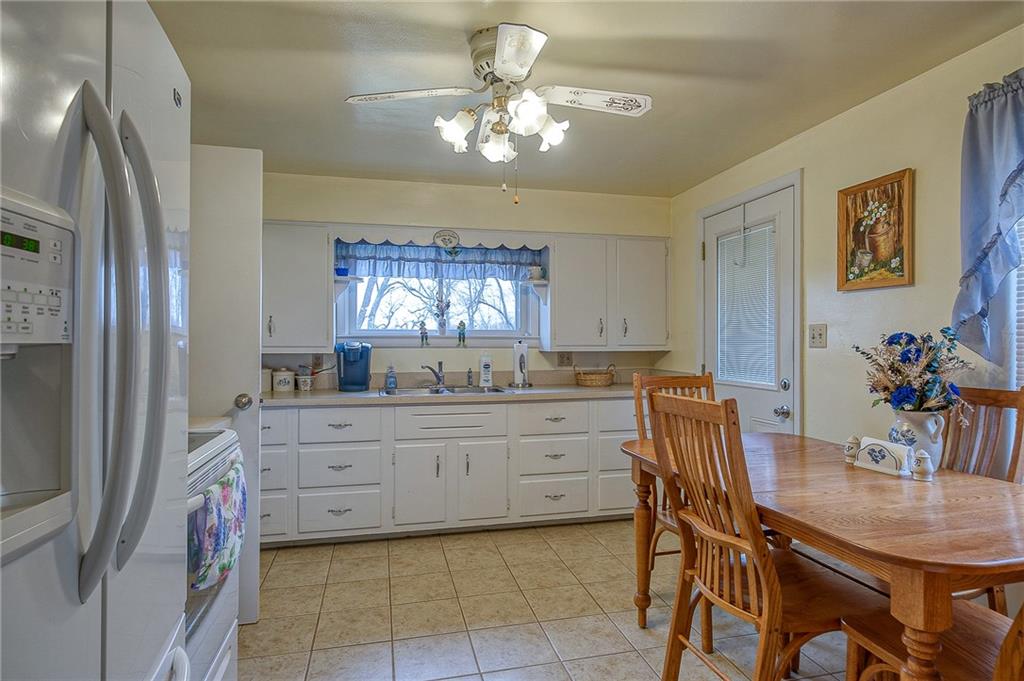 120 Freeport Road Butler, PA 16002 - Photo 8 of 22