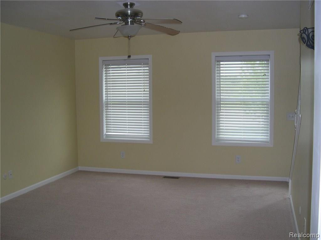 1047 Marsh Ridge Brighton, MI 48114 - Photo 13 of 25 FORMAL DINING ROOM