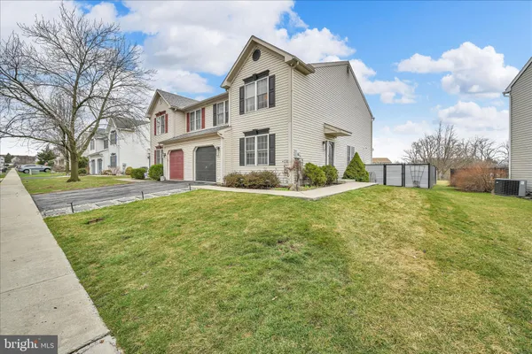 $349,900 | 247 Bainbridge Circle, Reading, PA 19608