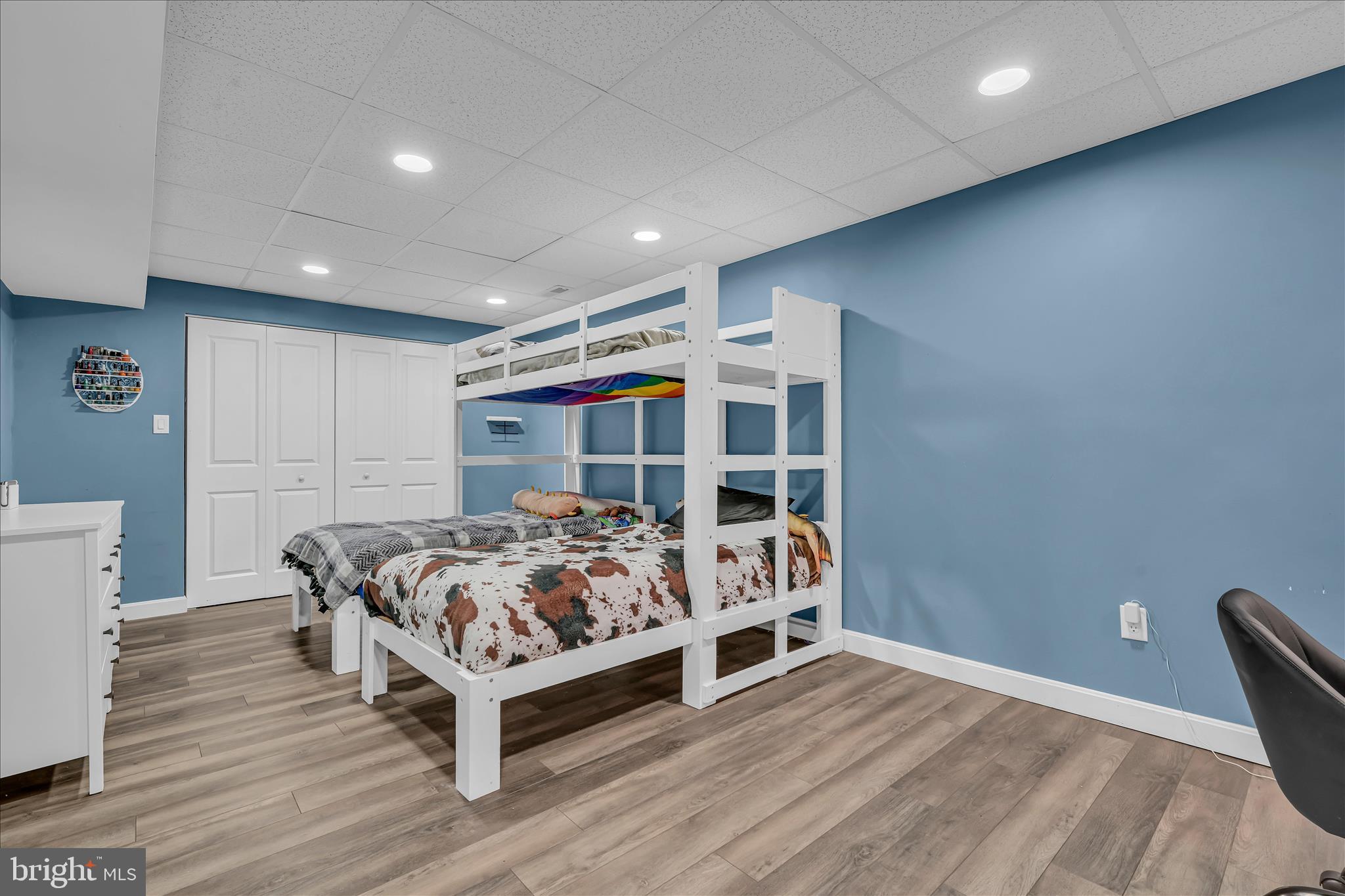 247 Bainbridge Circle Reading, PA 19608 - Photo 20 of 30 a bedroom with bed and a window