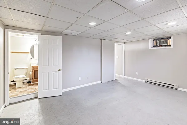 $1,950 | 309 Odessa Avenue, Wilmington, DE 19809