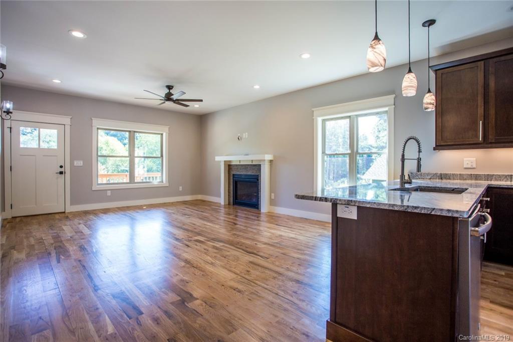 786 Riceville Road Asheville, NC 28805 - Photo 7 of 21 Gallery Image 7