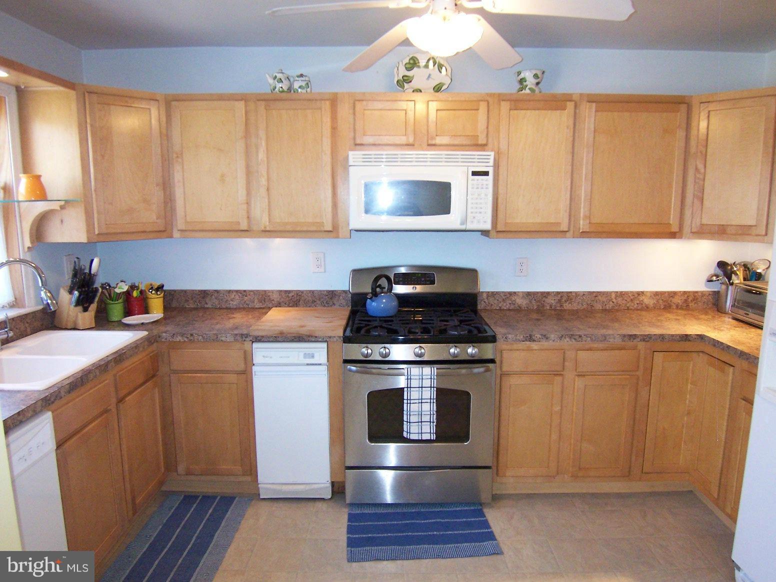 1702 Aberdeen Road Baltimore, MD 21286 - Photo 11 of 24 Kitchen