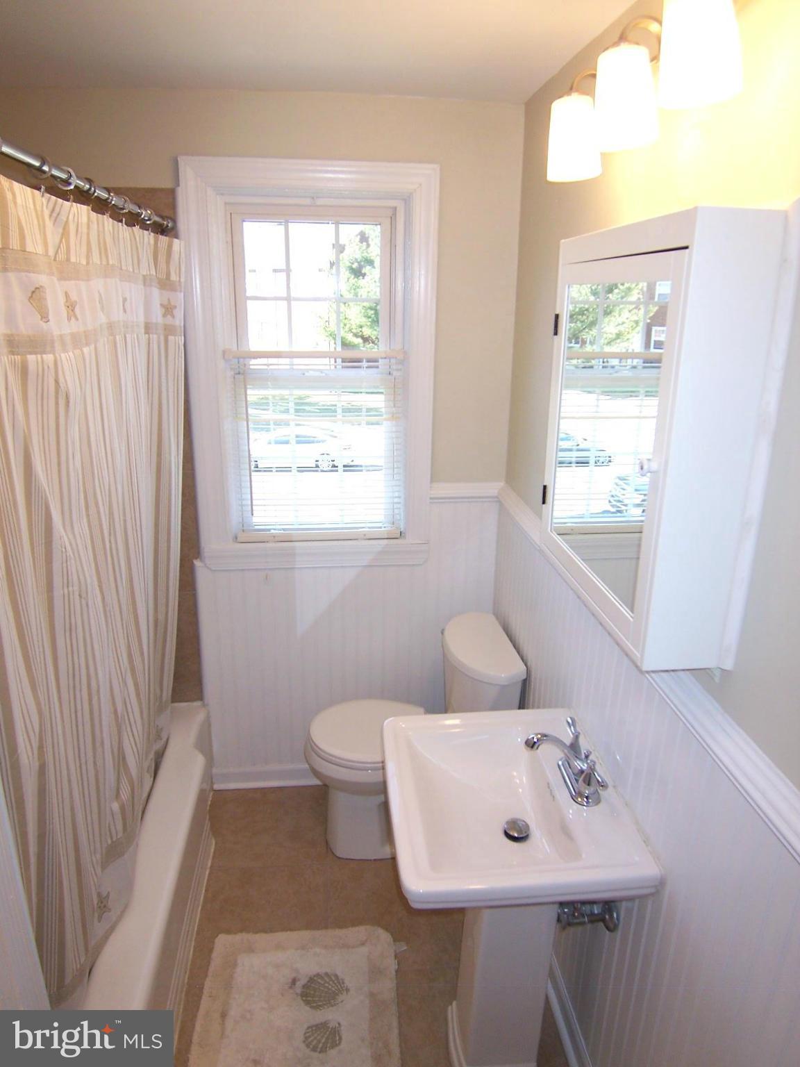 1702 Aberdeen Road Baltimore, MD 21286 - Photo 16 of 24 Bath