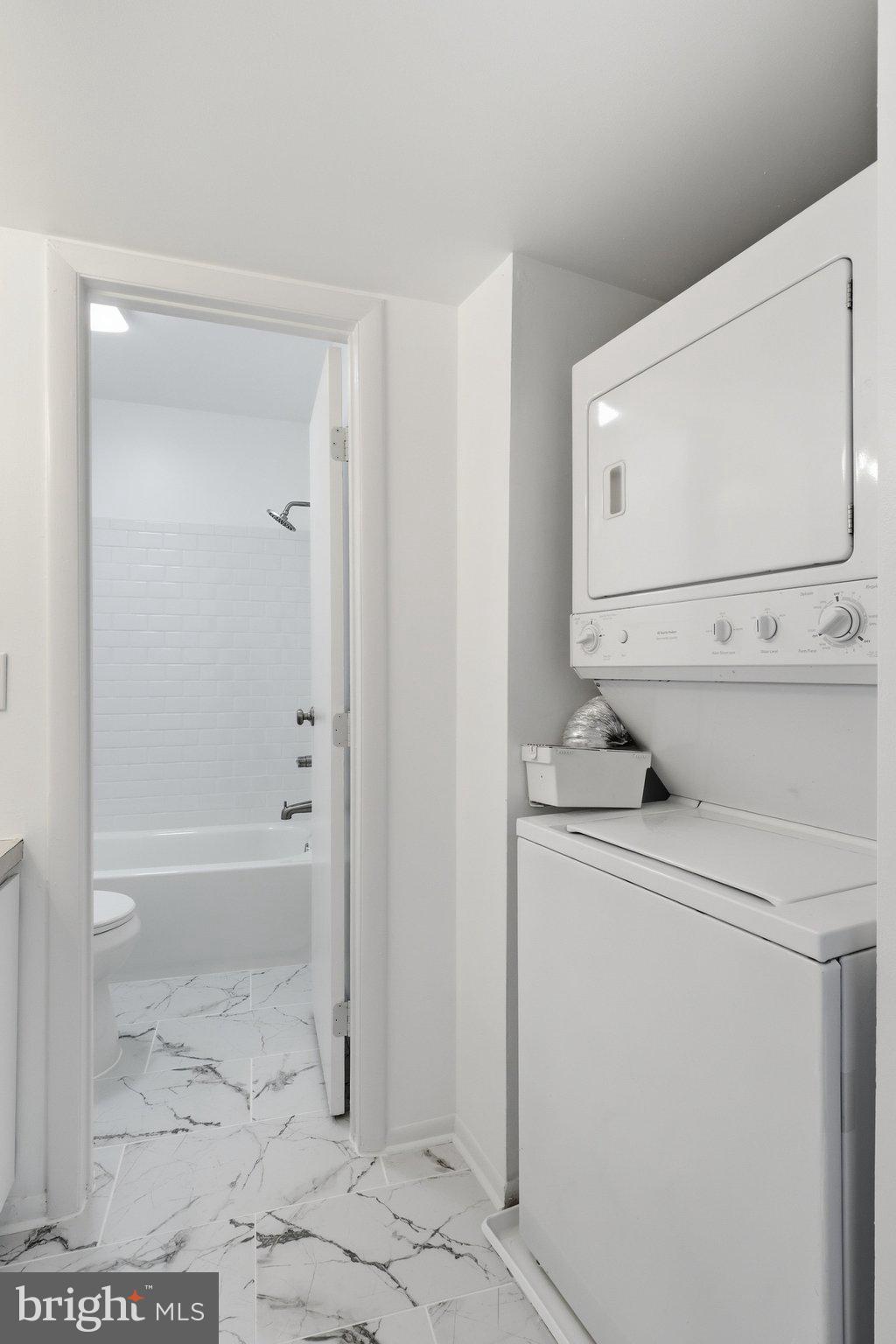 5810 Royal Ridge Drive, Unit G Springfield, VA 22152 - Photo 11 of 23