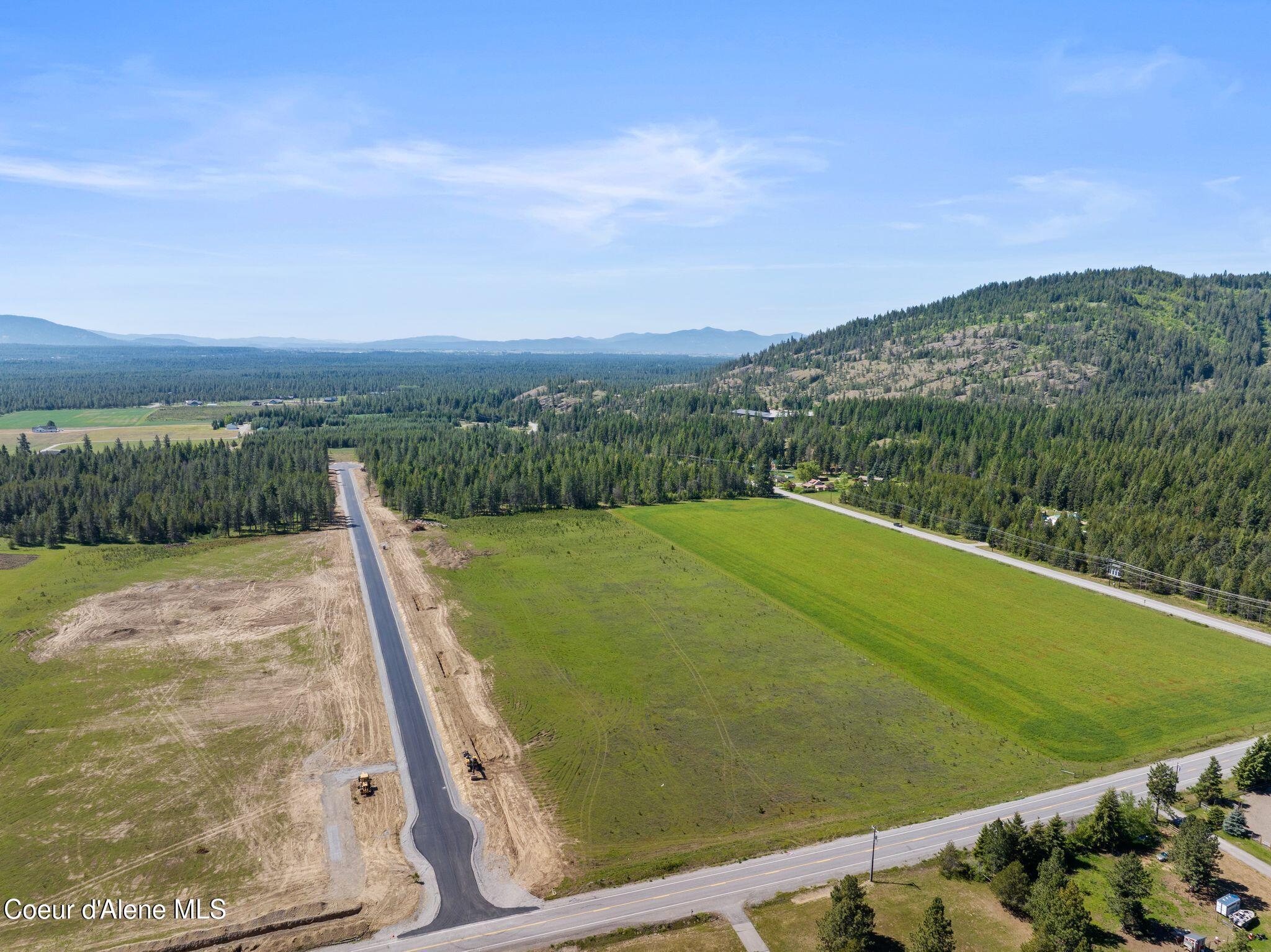 3 Ellington Court Rathdrum, ID 83858 - Photo 4 of 21 Aerial