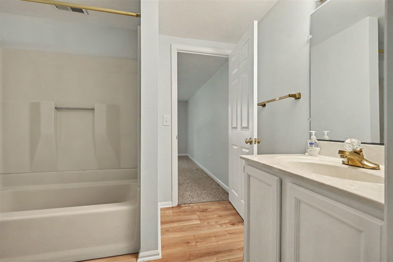 3004 Brandywine Road Kalamazoo, MI 49008 - Photo 24 of 41 Gallery Image 24