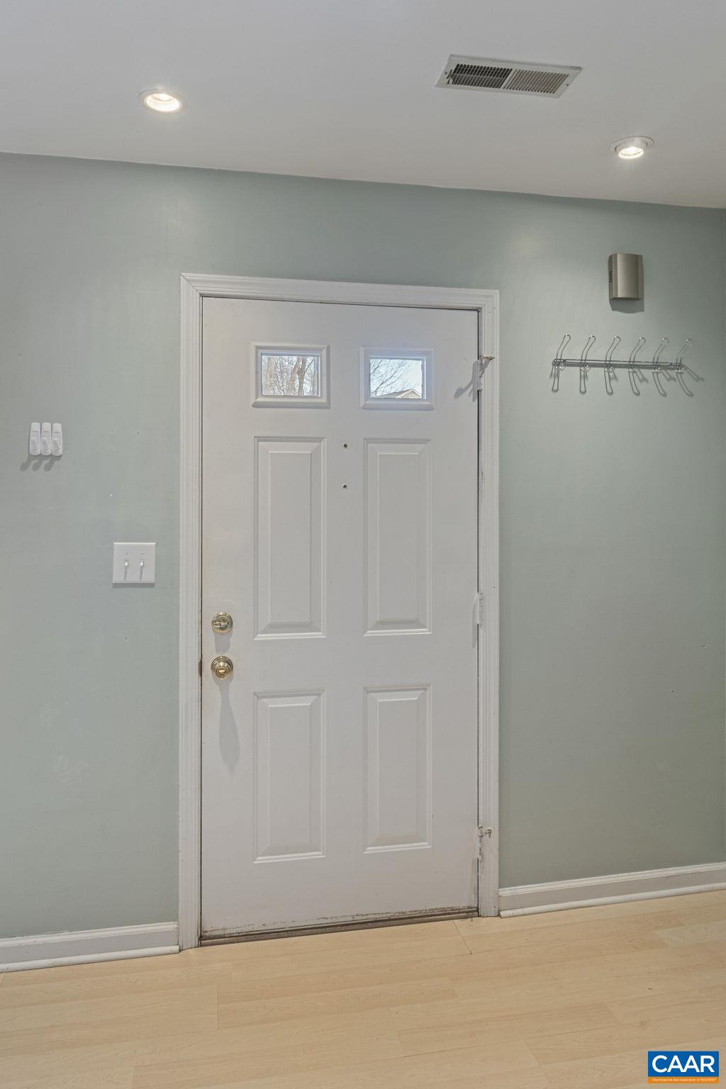 1659 Cool Spring Road Charlottesville, VA 22901 - Photo 4 of 26 en empty room with window