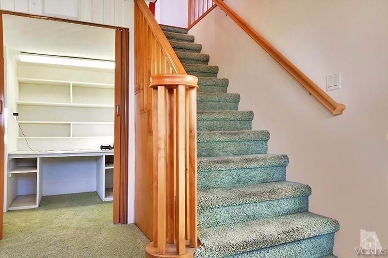 520 San Clemente Way Camarillo, CA 93010 - Photo 33 of 49 a view of entryway and hall with wooden floor