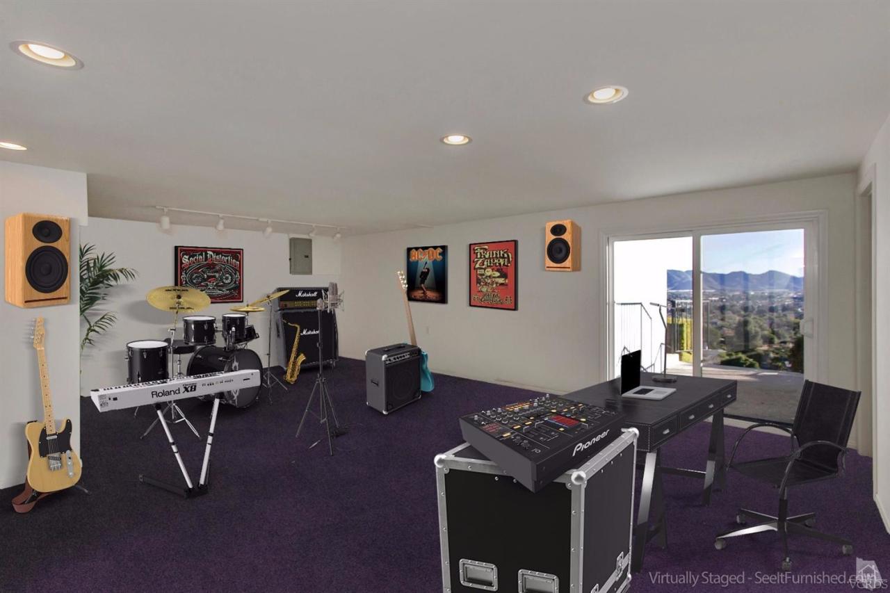 520 San Clemente Way Camarillo, CA 93010 - Photo 41 of 49 a living room with furniture a rug and a large window