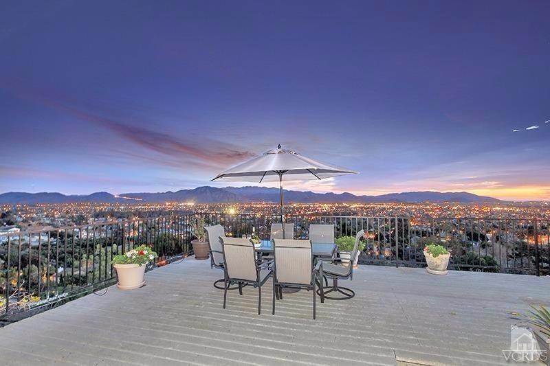 520 San Clemente Way Camarillo, CA 93010 - Photo 48 of 49 a view of a city from a terrace