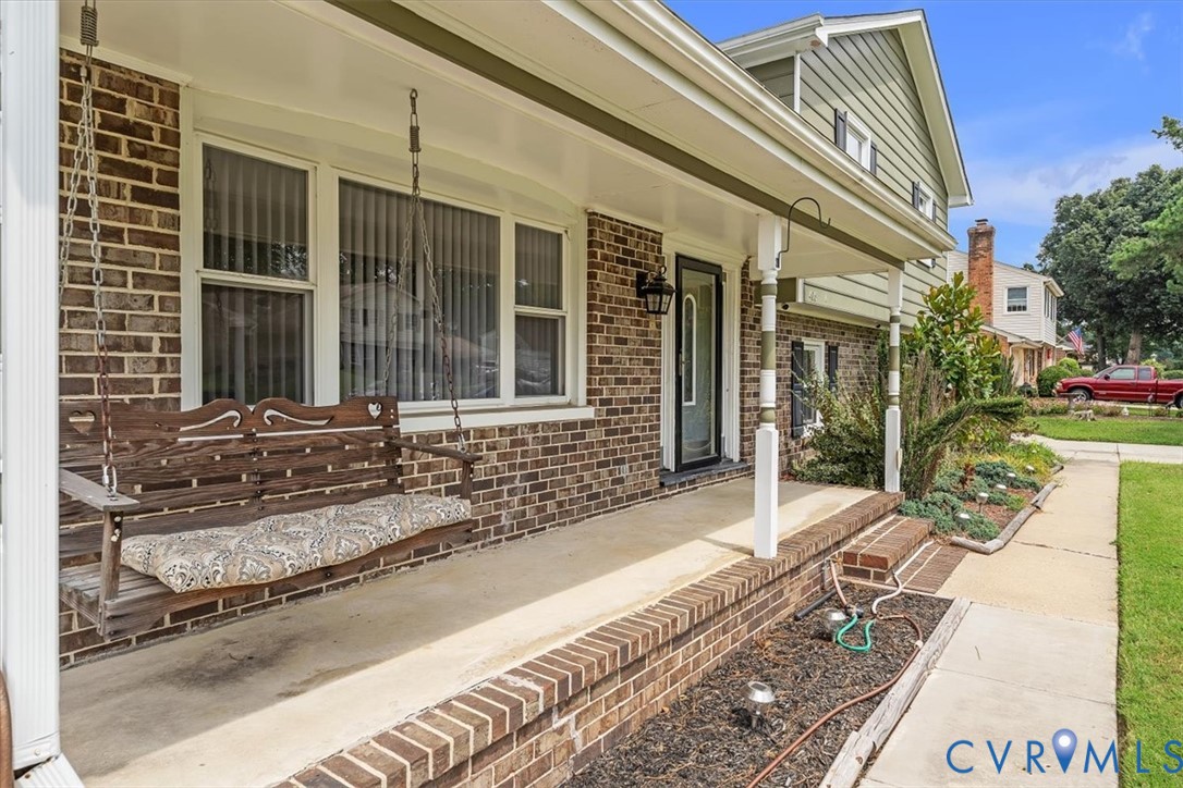 406 Windmere Drive Colonial Heights, VA 23834 - Photo 2 of 29 a front view of a house