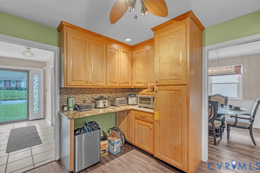 406 Windmere Drive Colonial Heights, VA 23834 - Photo 9 of 29 a utility room with sink dryer and washer