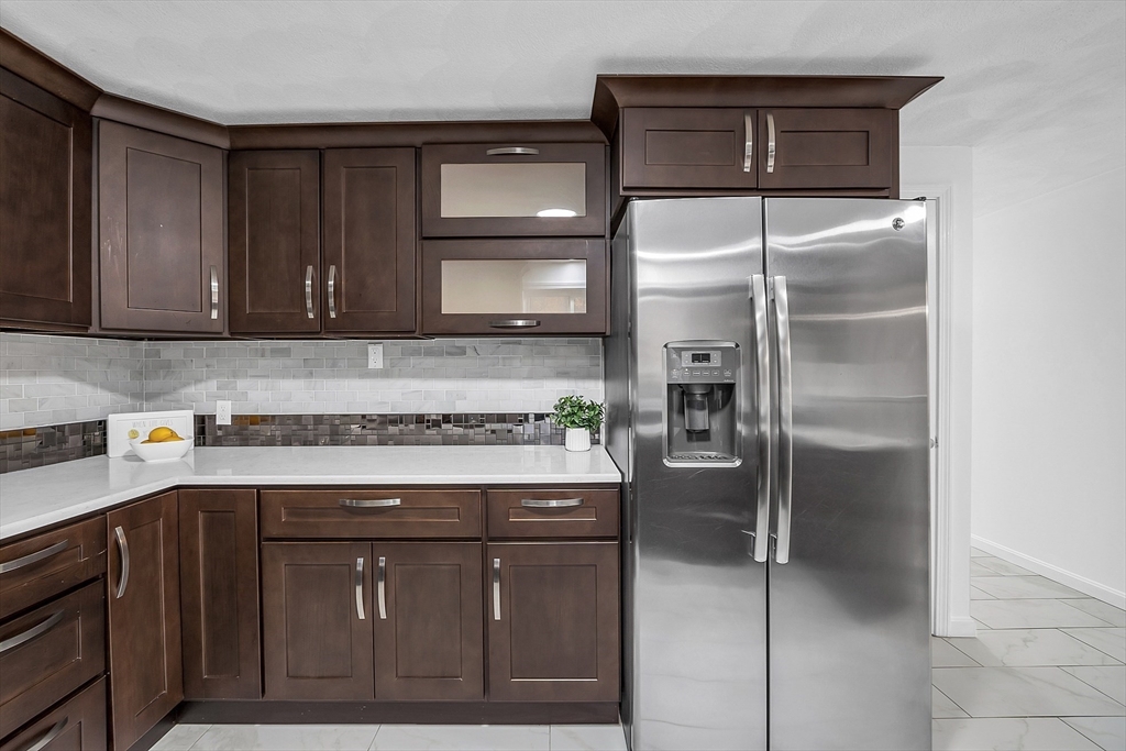 2 Vera Road Middleton, MA 01949 - Photo 12 of 26