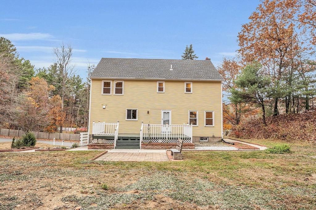 2 Vera Road Middleton, MA 01949 - Photo 24 of 26