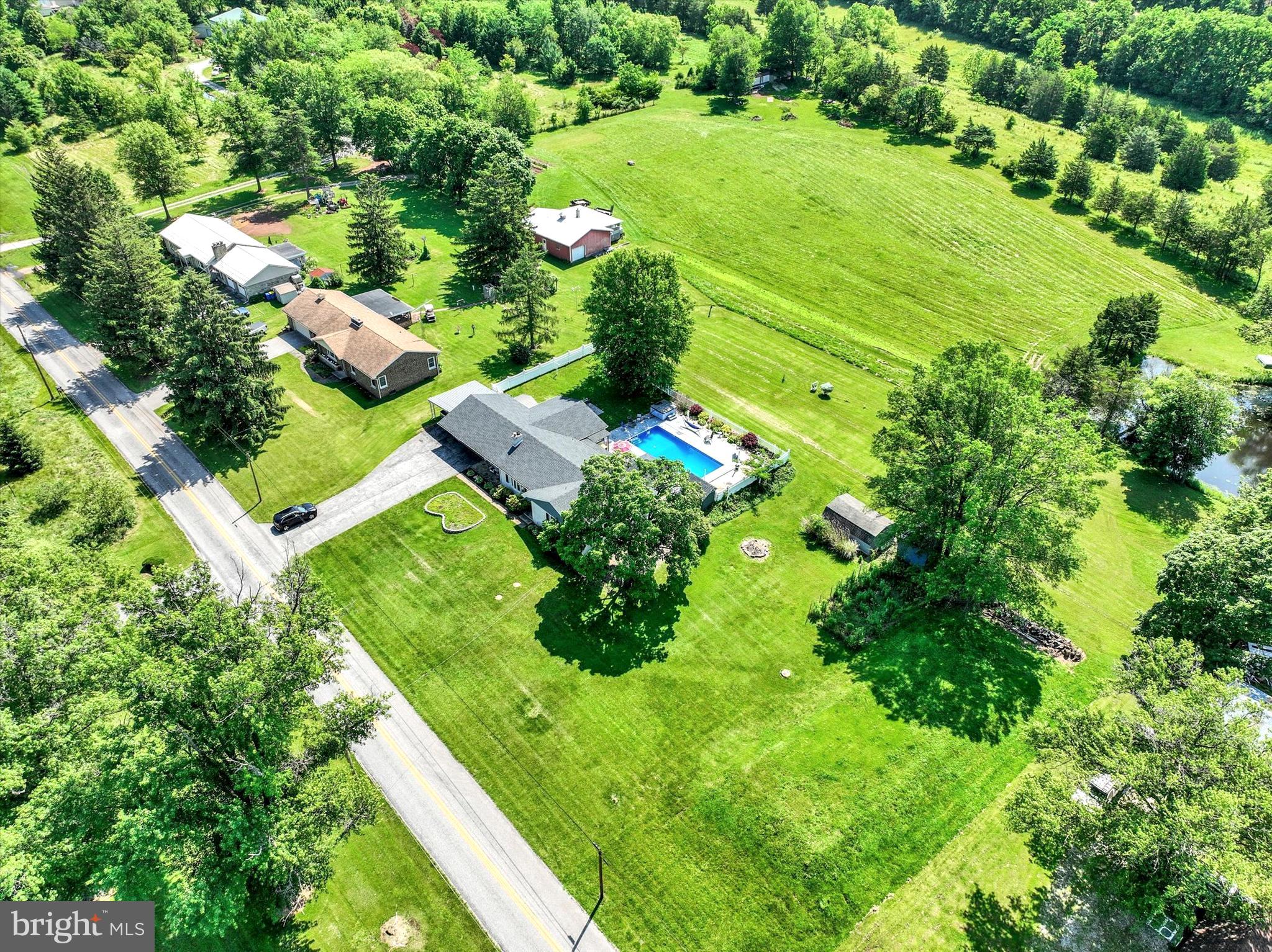 4610 Paradise Road Dover, PA 17315 - Photo 12 of 48 Gallery Image 12