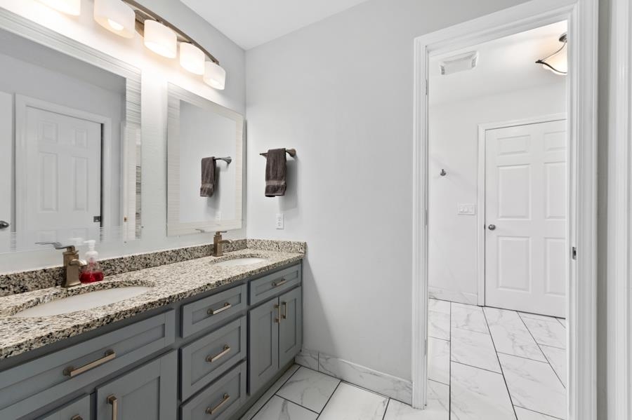 23104 Rochelle Loop Robertsdale, AL 36567 - Photo 17 of 27