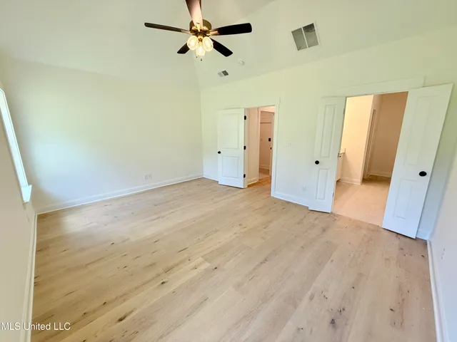 $411,900 | 1198 Creekside Lane, Hernando, MS 38632