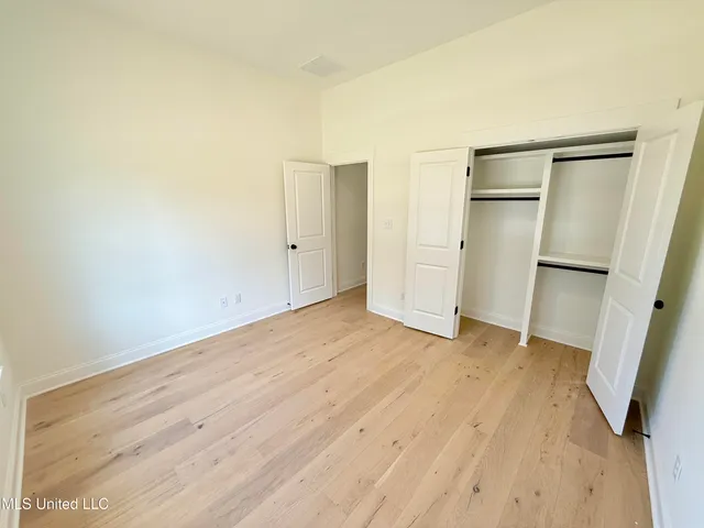 $411,900 | 1198 Creekside Lane, Hernando, MS 38632