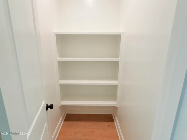 $411,900 | 1198 Creekside Lane, Hernando, MS 38632