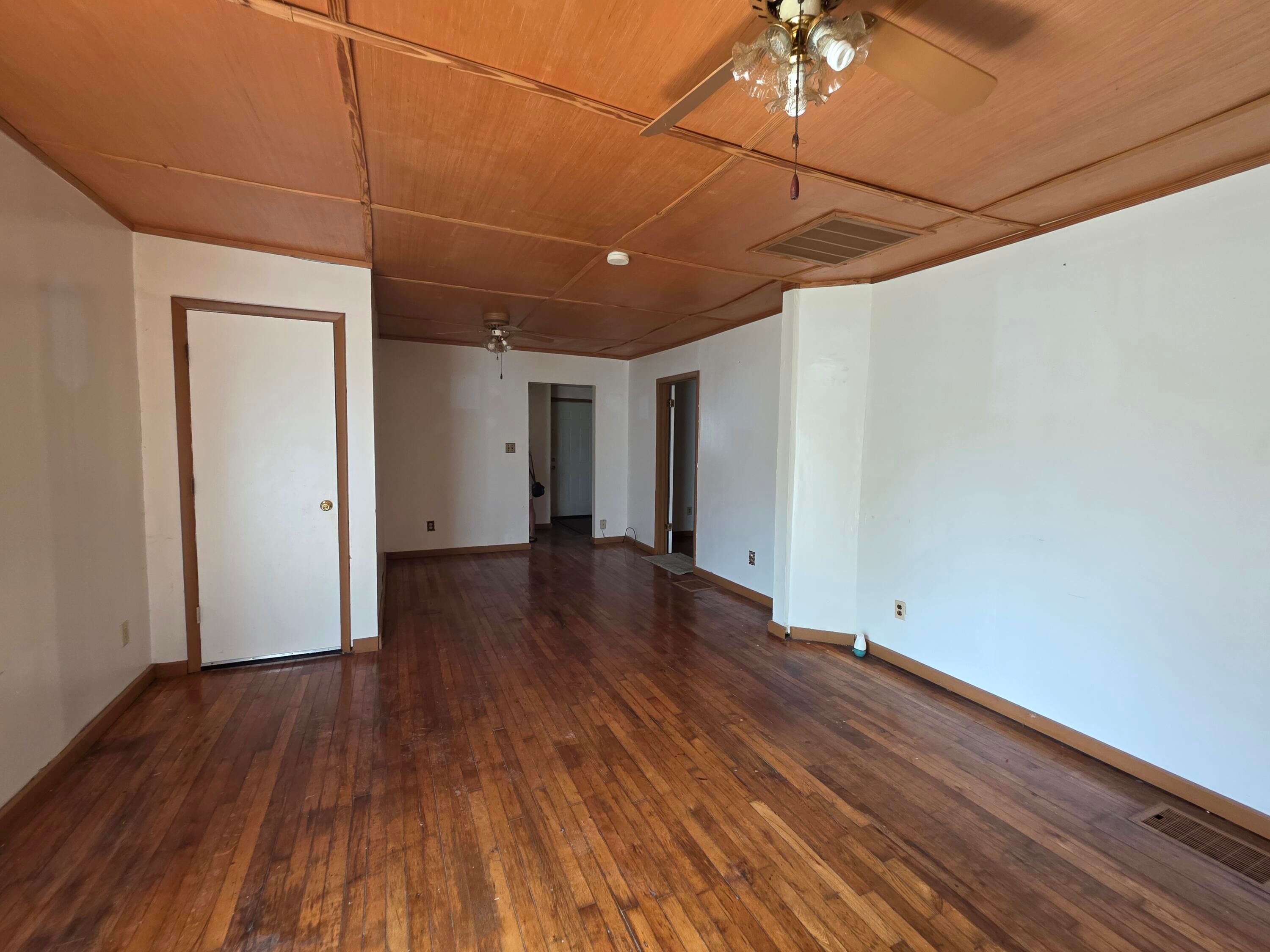 15384 Stanaford Road Danese, WV 25831 - Photo 19 of 32 Gallery Image 19