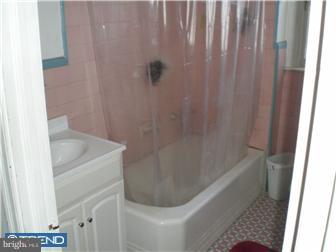 1630 Murdoch Road Philadelphia, PA 19150 - Photo 7 of 10 Gallery Image 7