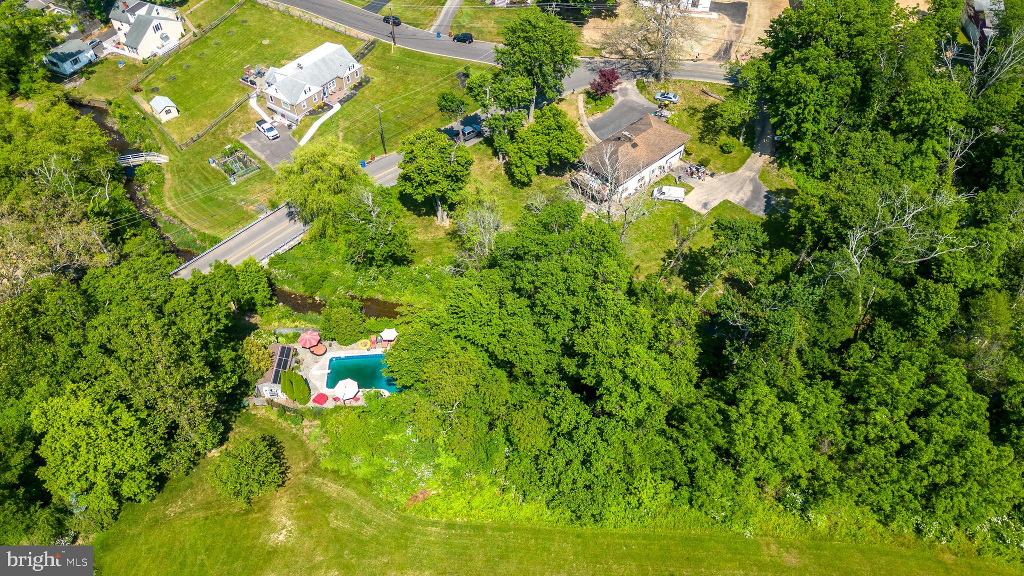 937 Sandy Run Road Yardley, PA 19067 - Photo 5 of 12 Gallery Image 5