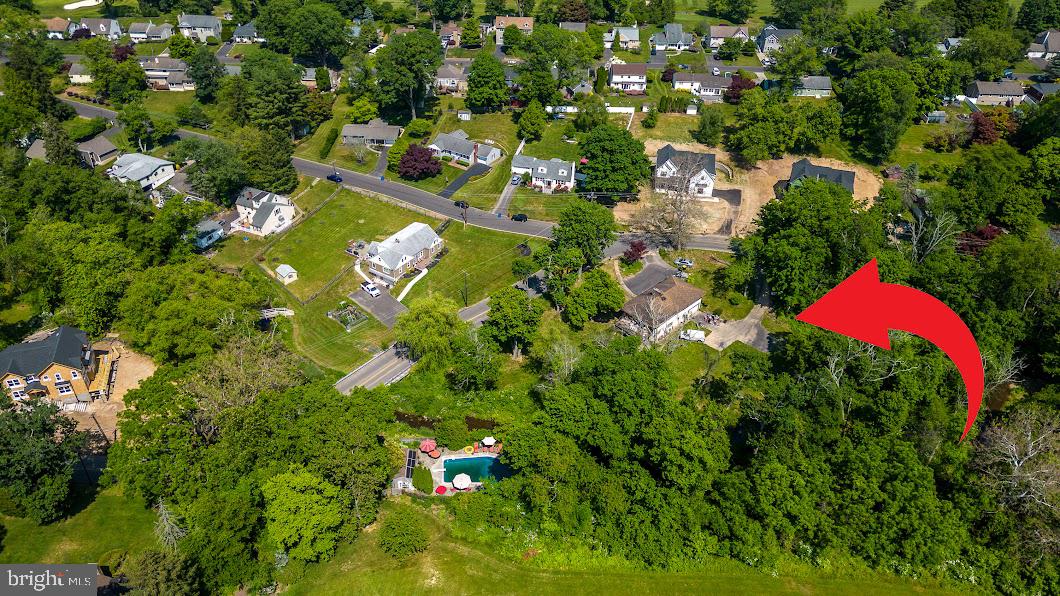 937 Sandy Run Road Yardley, PA 19067 - Photo 7 of 12 Ariel view of surrounding homes