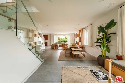 $2,995,000 | 4063 Huron Avenue, Culver City, CA 90232