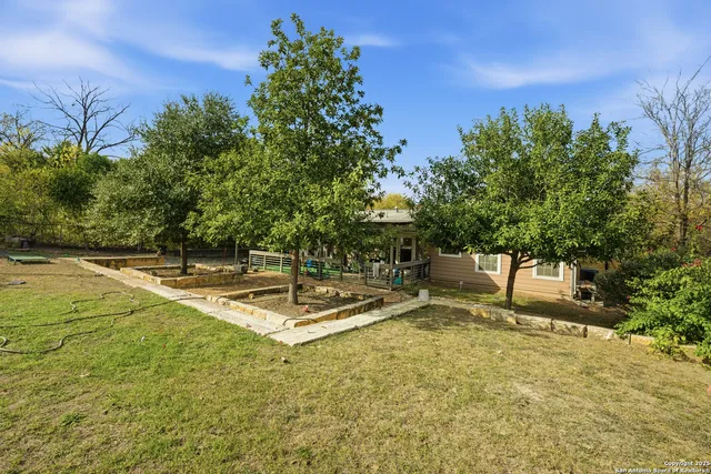 $1,700 | 126 Shadow Hill Drive, San Antonio, TX 78228