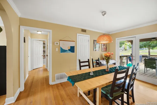 $1,700 | 126 Shadow Hill Drive, San Antonio, TX 78228