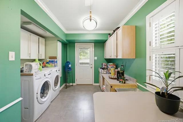 $1,700 | 126 Shadow Hill Drive, San Antonio, TX 78228