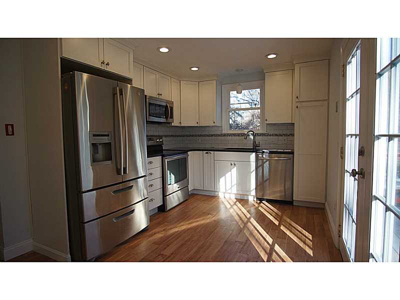 7 Whipple Road Smithfield, RI 02917 - Photo 8 of 24 Kitchen.