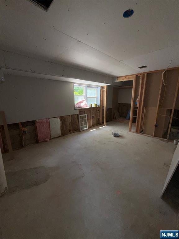 82 Palmer Drive Livingston, NJ 07039 - Photo 9 of 9