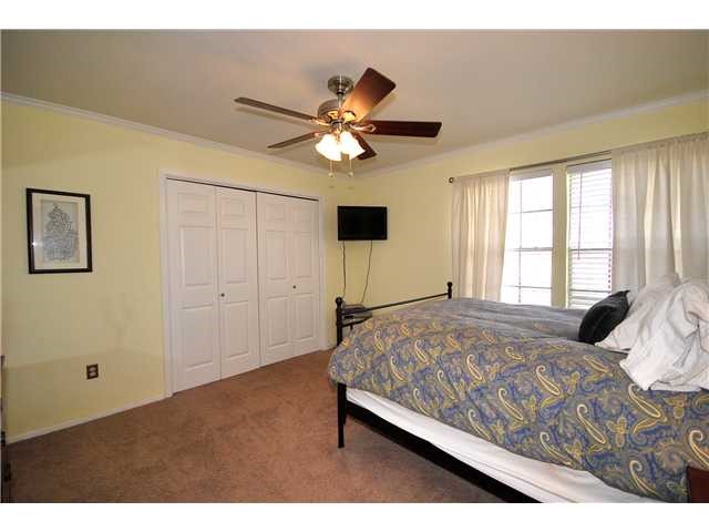 4601 Hawkhaven Lane Austin, TX 78727 - Photo 20 of 25