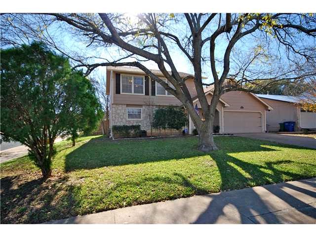 4601 Hawkhaven Lane Austin, TX 78727 - Photo 2 of 25