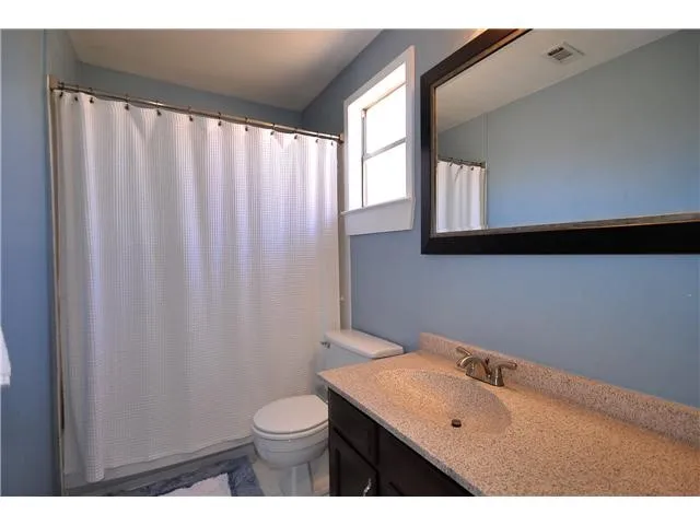 $2,100 | 4601 Hawkhaven Lane, Austin, TX 78727