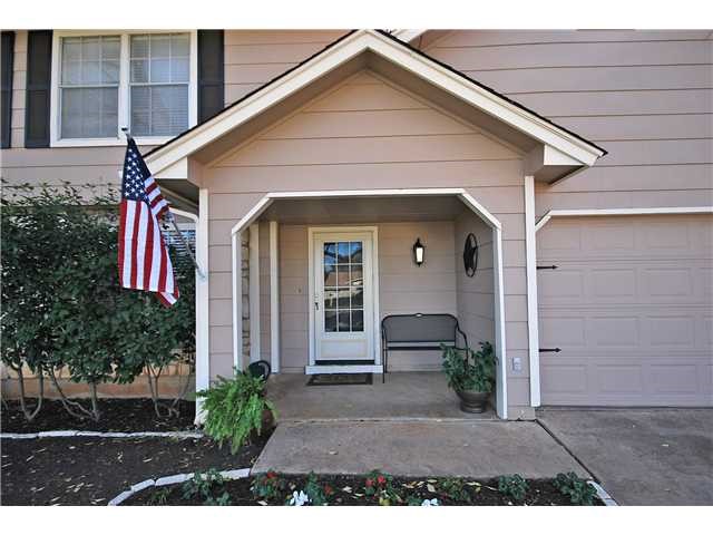 4601 Hawkhaven Lane Austin, TX 78727 - Photo 3 of 25