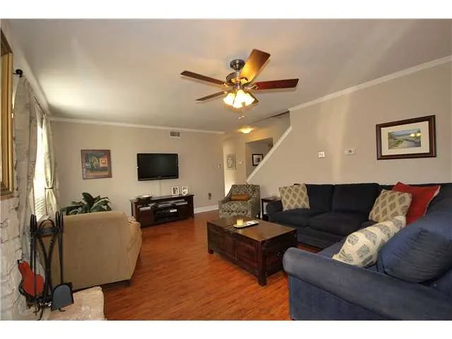 $2,100 | 4601 Hawkhaven Lane, Austin, TX 78727