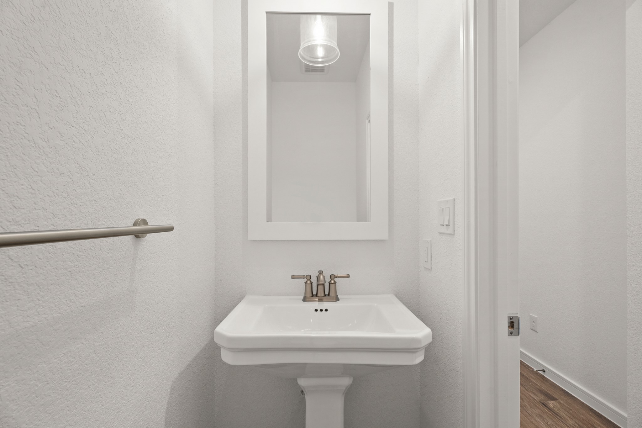 2819 Clapbread Lane Rosenberg, TX 77471 - Photo 11 of 45 Half bath (*Photo not of actual home and used for illustration purposes only.)