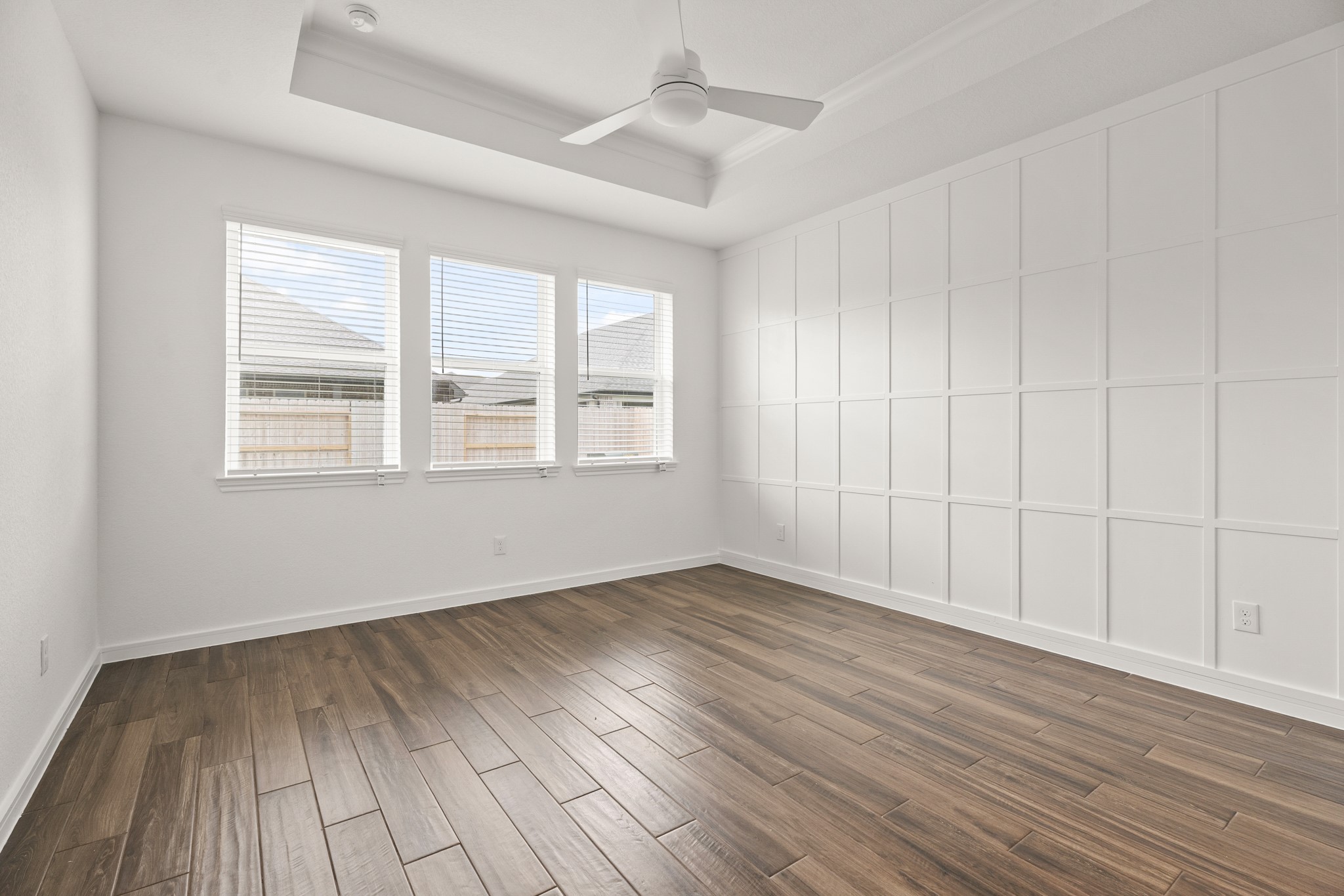 2819 Clapbread Lane Rosenberg, TX 77471 - Photo 12 of 45 Spacious primary suite (*Photo not of actual home and used for illustration purposes only.)