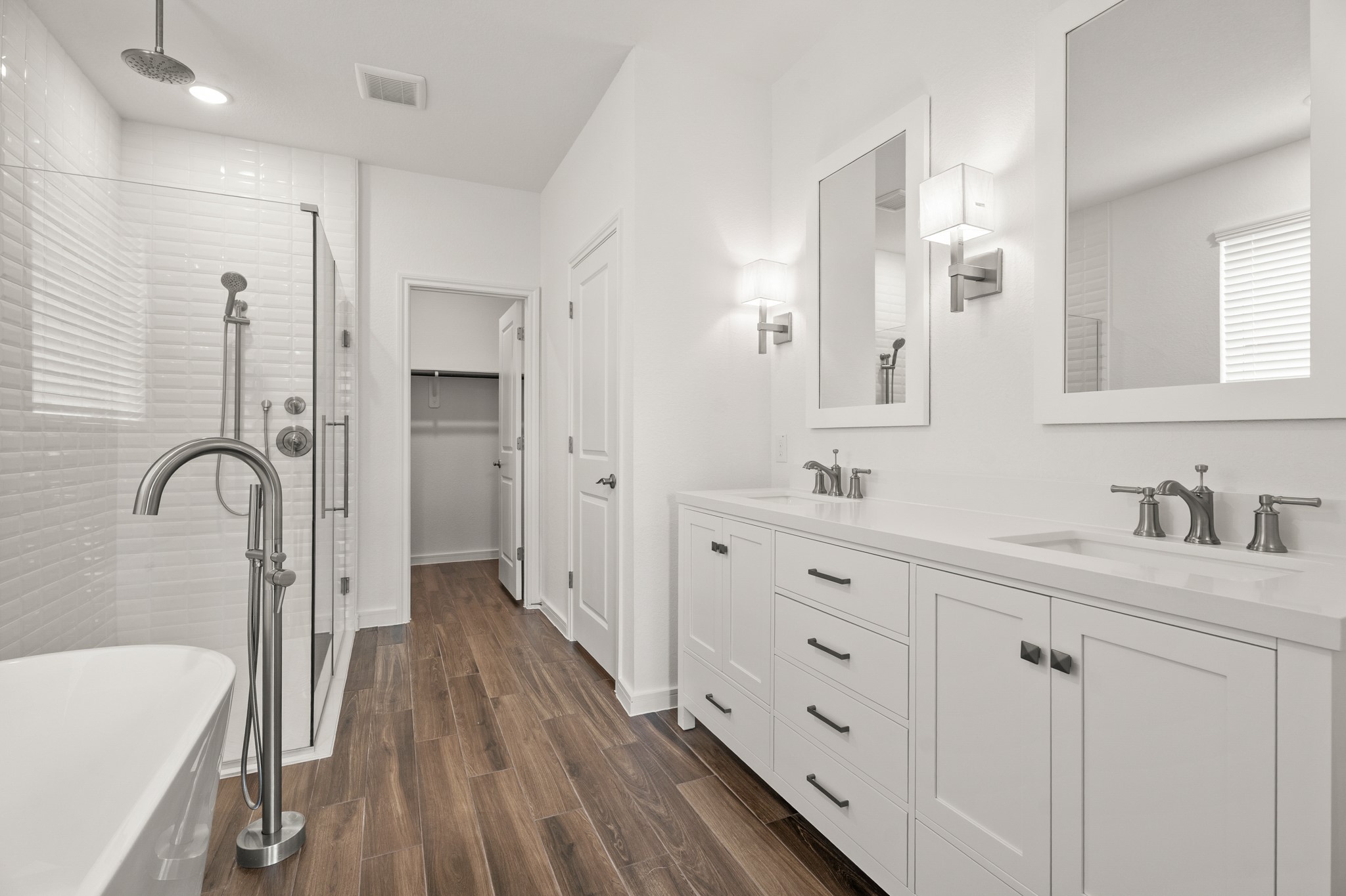 2819 Clapbread Lane Rosenberg, TX 77471 - Photo 14 of 45 Spa-like primary bath (*Photo not of actual home and used for illustration purposes only.)